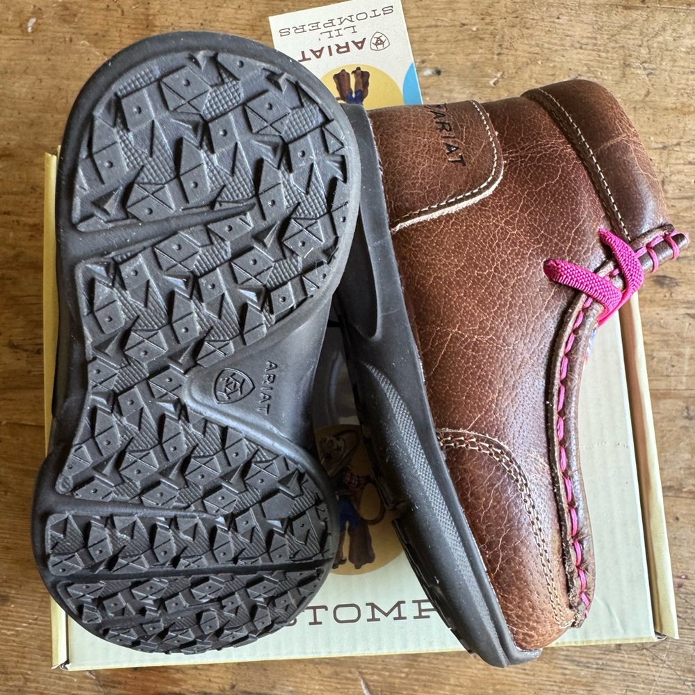 Toddler Lil' Stompers Boot. Toddler Size 5. Brand New with Tags. - Picture 7 of 8